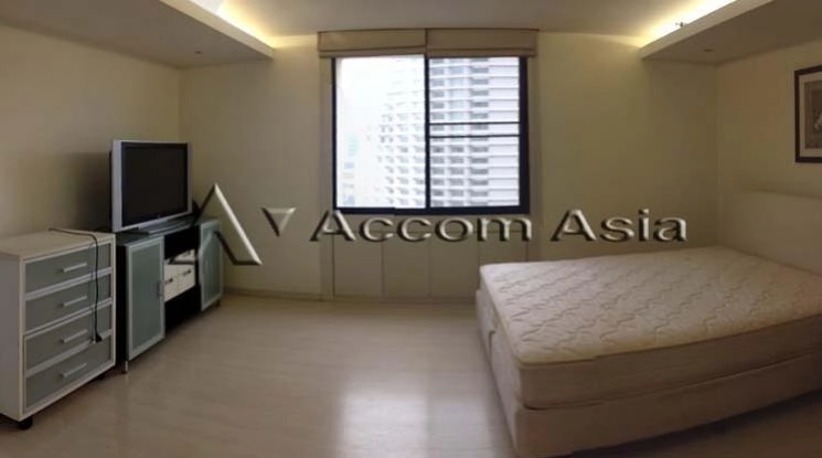 Pet friendly |  2 Bedrooms  Condominium For Rent in Sukhumvit, Bangkok  near BTS Asok - MRT Sukhumvit (1521105)